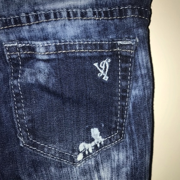 Distressed Jeans - Picture 4 of 4